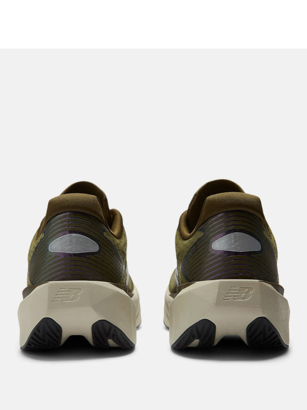 New Balance Sneakers UNISEX Mod. FuelCell Rebel v5 MFCX PB5 Verde