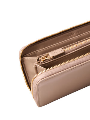 Calvin Klein Portafoglio Donna Mod. LV04F1093G VFU TAUPE
