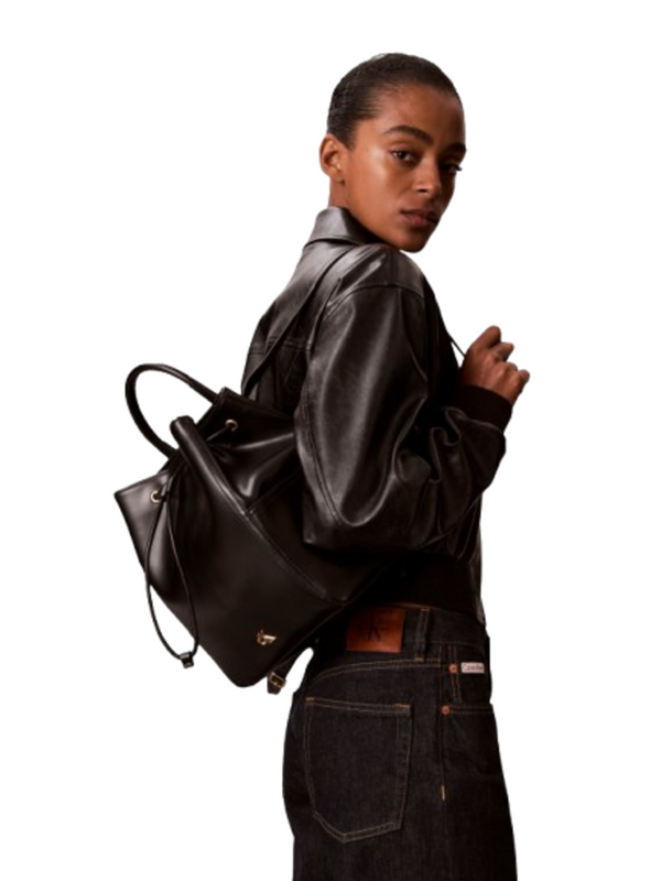 Calvin Klein Zaino Donna Mod. LV04F3329G YIH Nero