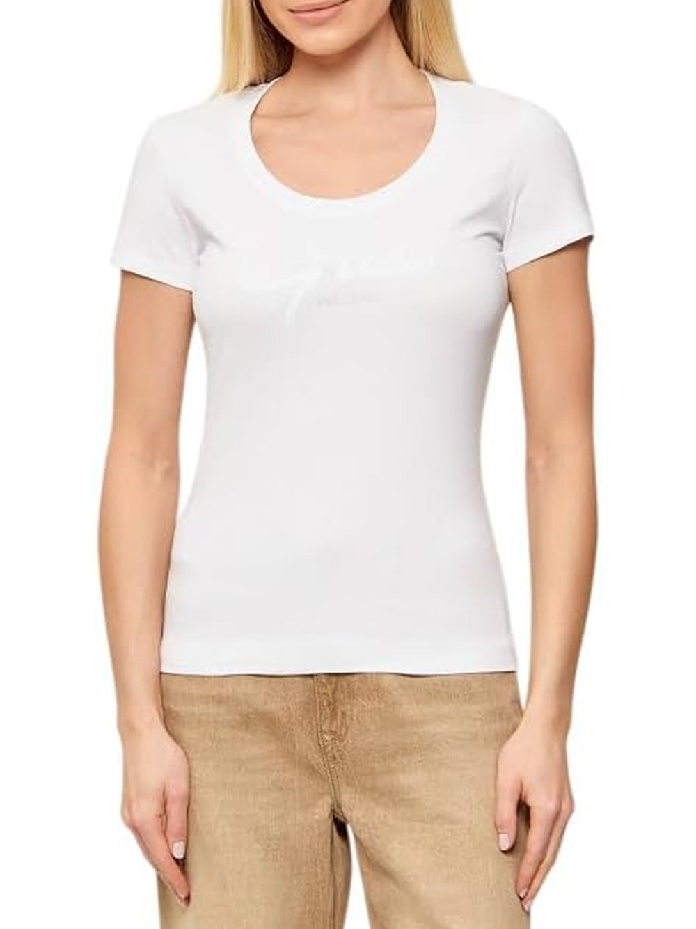 Guess T-shirt Donna Mod. W6GI14 K3033 G011 Bianco