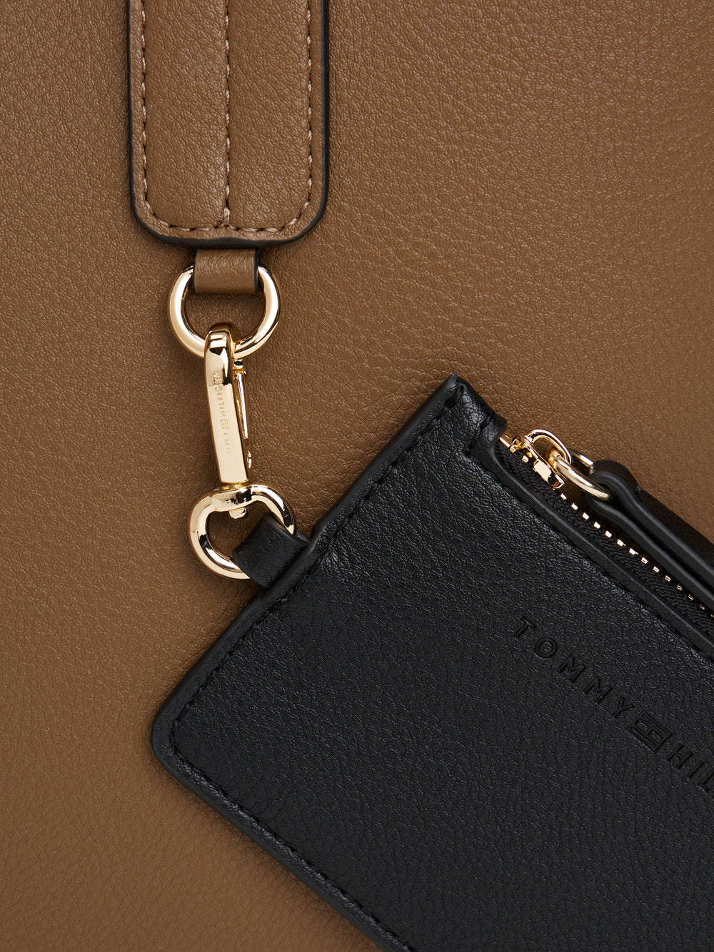 Tommy Hilfiger Borsa Donna Mod. AW0AW18233 R07 Cammello