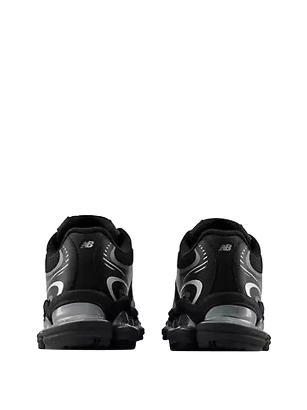 New Balance Sneakers Donna Mod. G2000 5H3 Nero