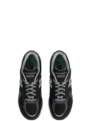 New Balance Sneakers UNISEX Mod. U880R 8EU Nero