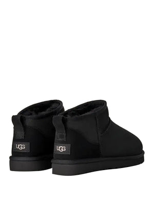 UGG Stivaletto Uomo Mod. 1137391 M CLASSIC ULTRA MINI BLK Nero